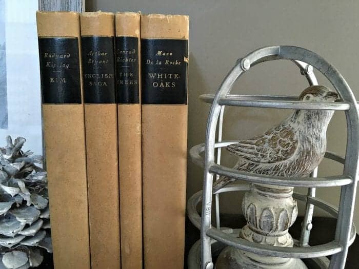 Antique Books Vignette, Holiday Home Tour 2015 by SnazzyLittleThings.com