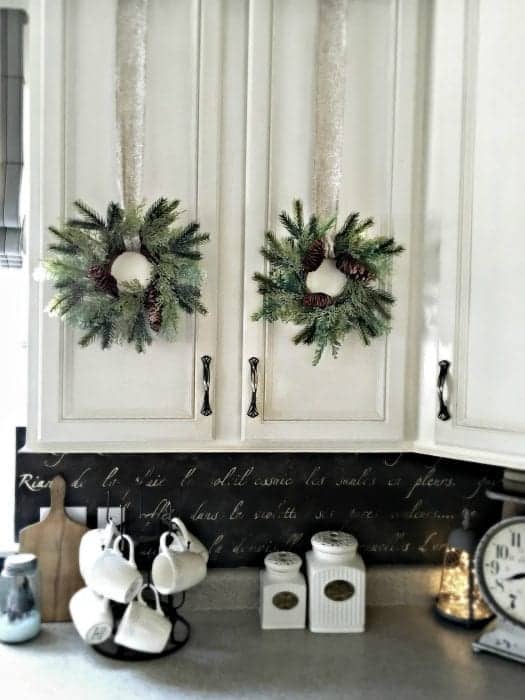 Kitchen Wreaths, Holiday Home Tour 2015 by SnazzyLittleThings.com