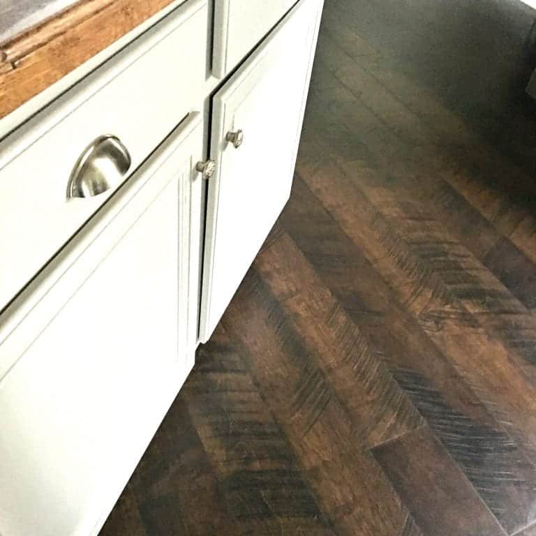 Pergo Flooring: Our Kitchen REVEAL!!