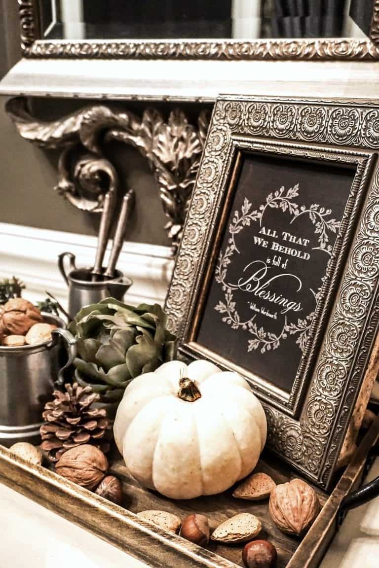 A Pretty Fall Foyer Vignette