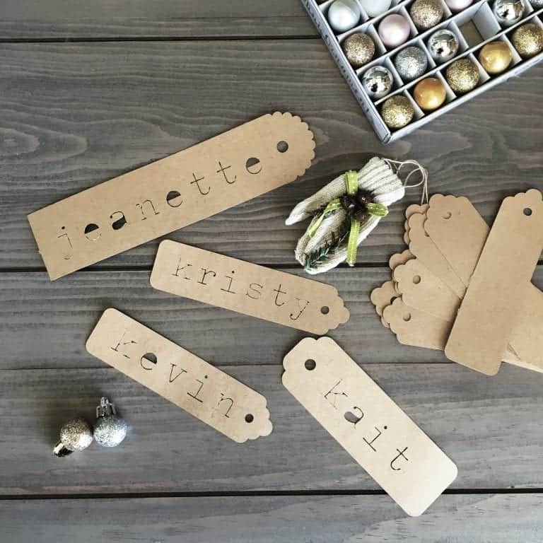 Easy “Vintage” Gift Tags