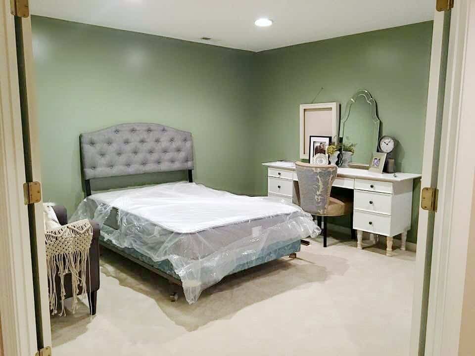One Room Challenge Week 2 Furniture Placement in Guest Room