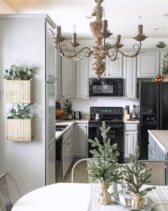 $95 Kitchen Cabinet Makeover