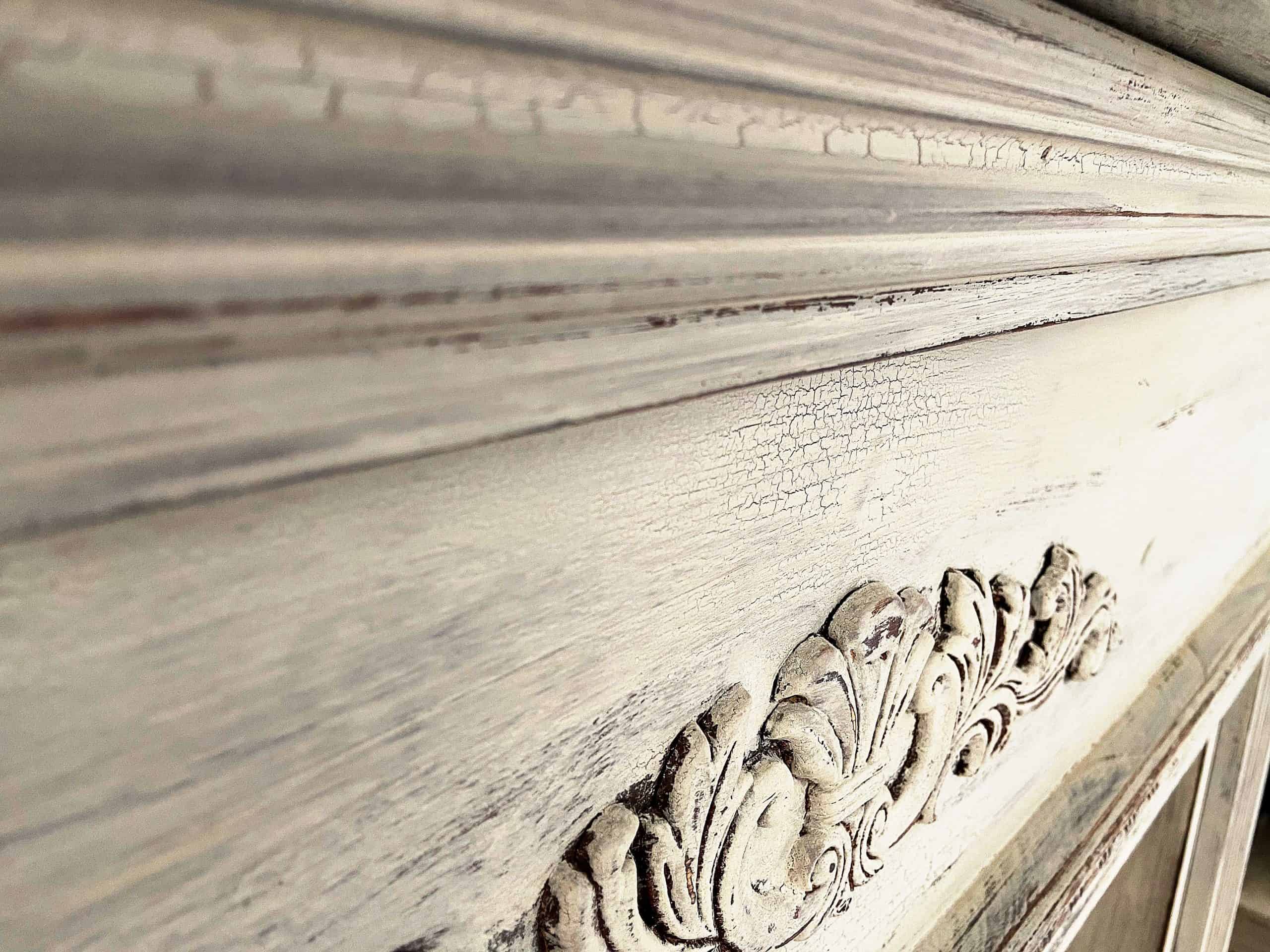 Milk Paint vs. Chalk Paint: Which is Better?