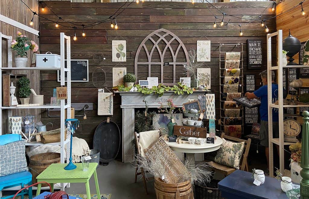 Our Vintage Shop Tour snazzy little things