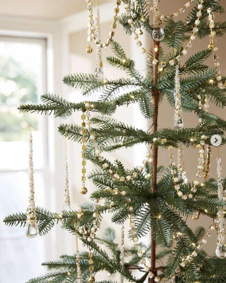 Best Christmas Trees for Vintage Lovers