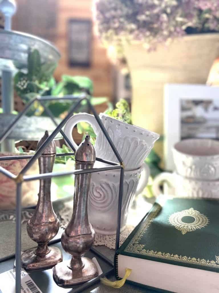 How to Set Up An Antique Booth